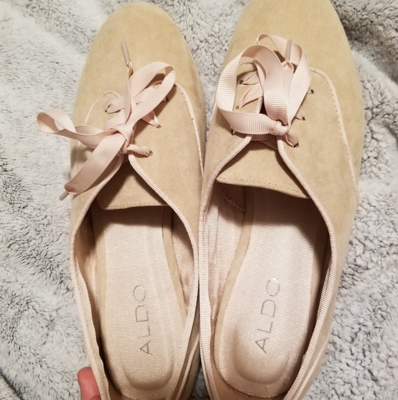 Aldo flats - Picture 1 of 4